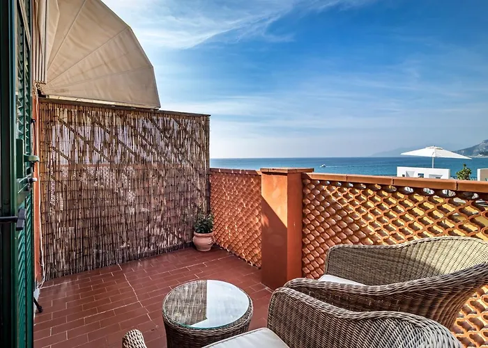Hotel Miramare Di Varigotti