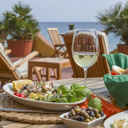 Miramare Di Hotell Varigotti