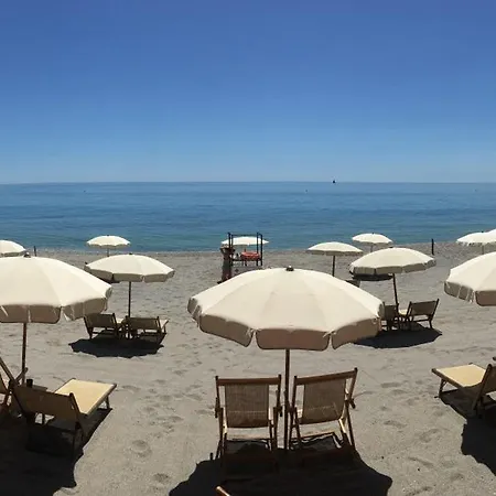 Miramare Di 2*