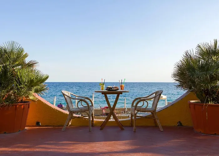 Hotel Miramare Di 2*